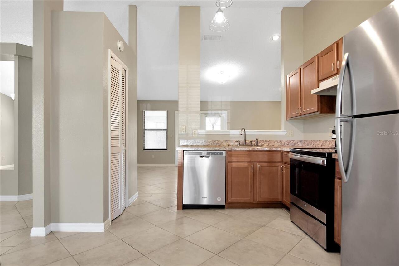 Listing Photo 7