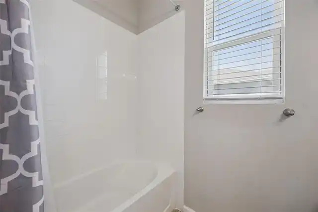 Listing Photo 20