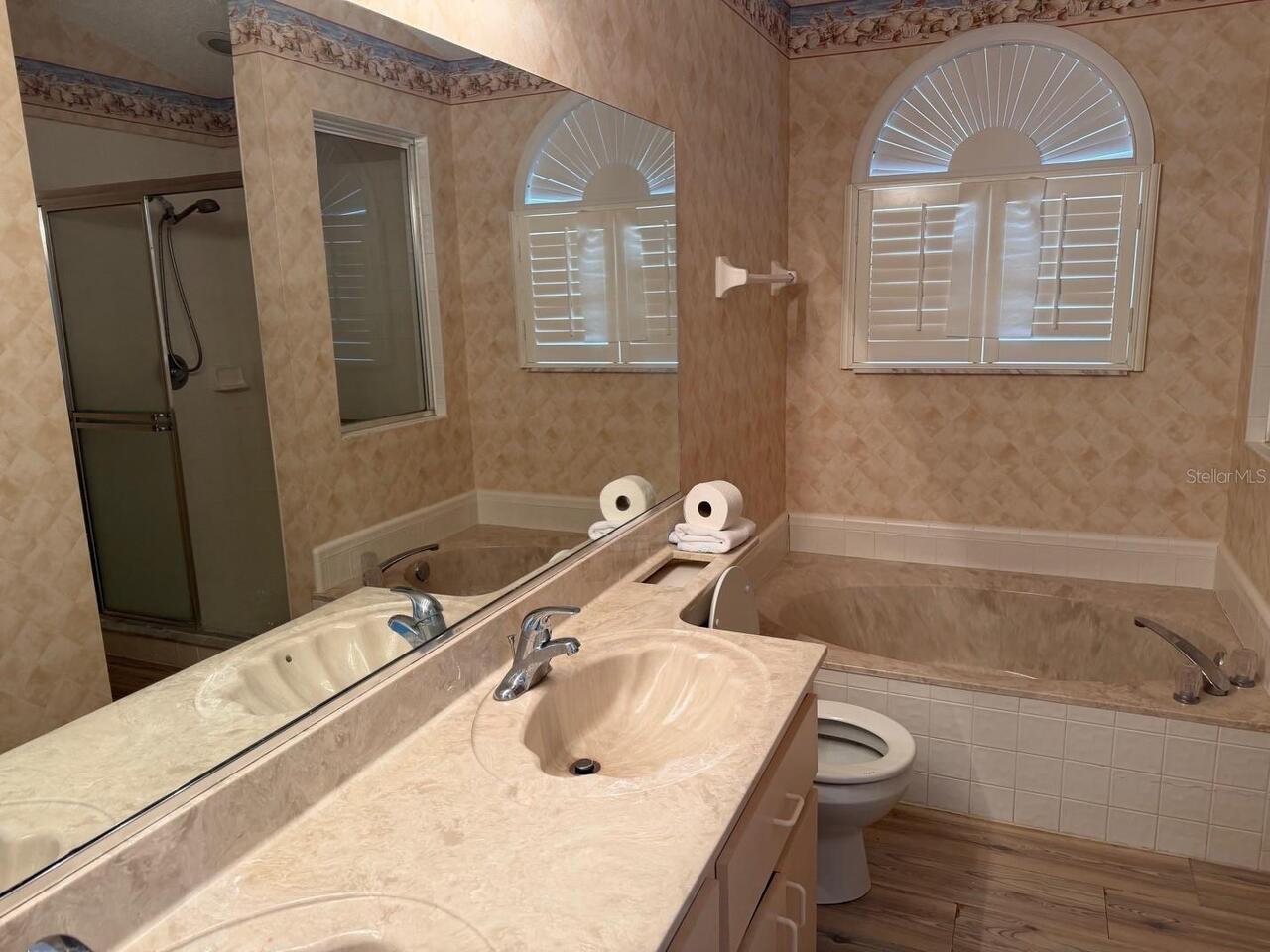Listing Photo 6