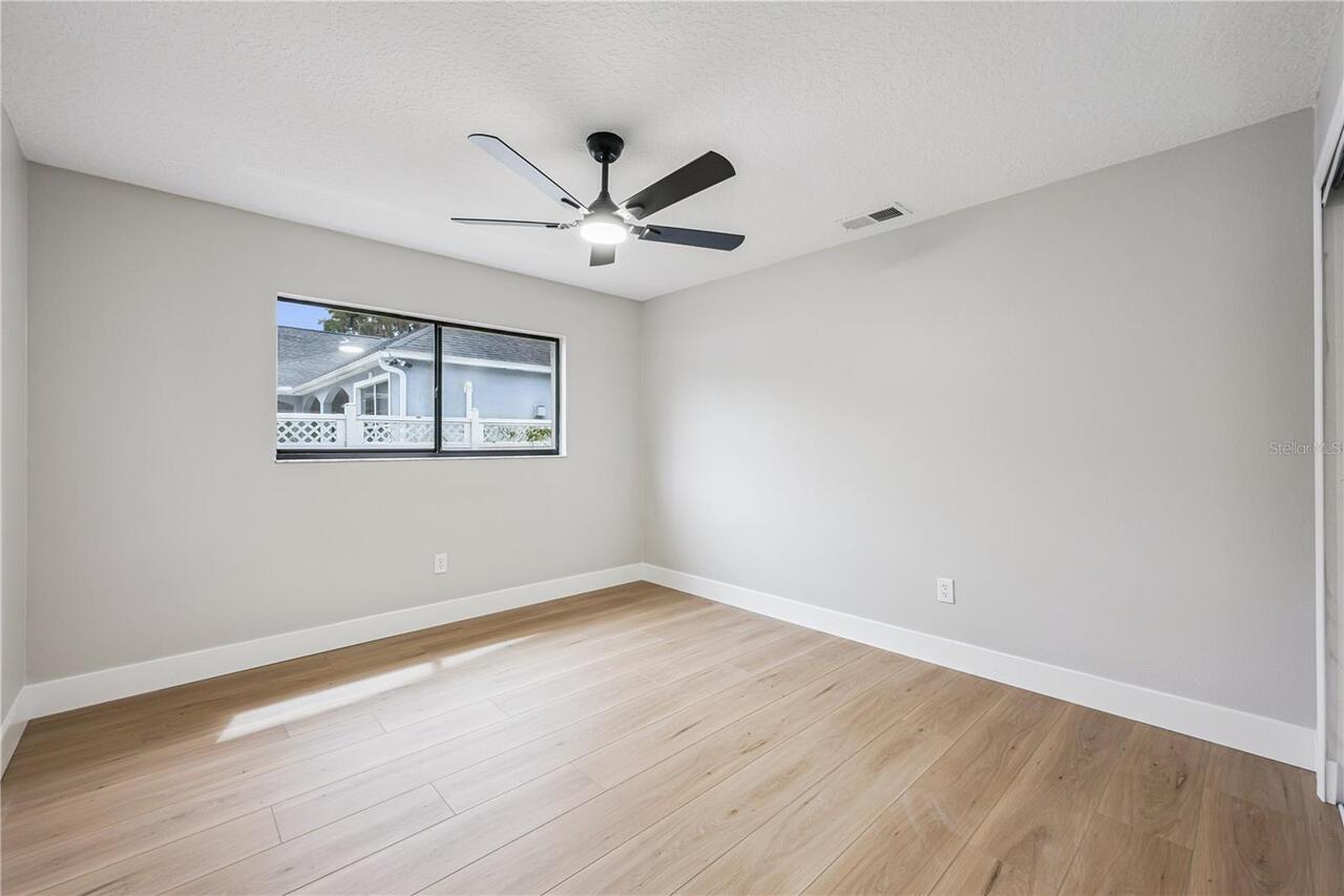 Listing Photo 33