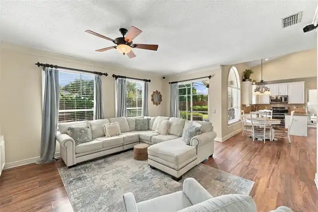 Listing Photo 41