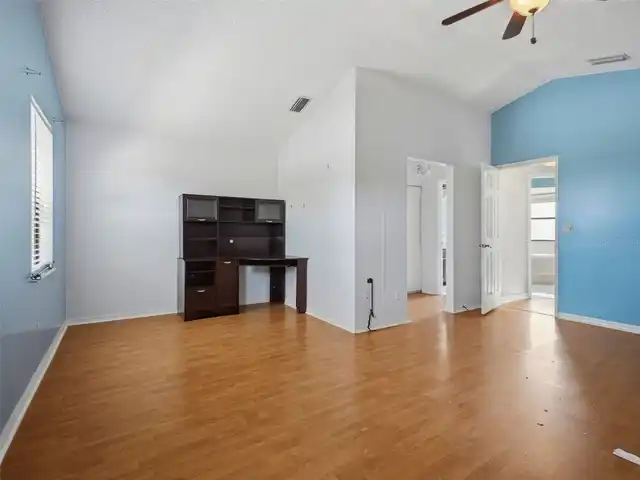 Listing Photo 20