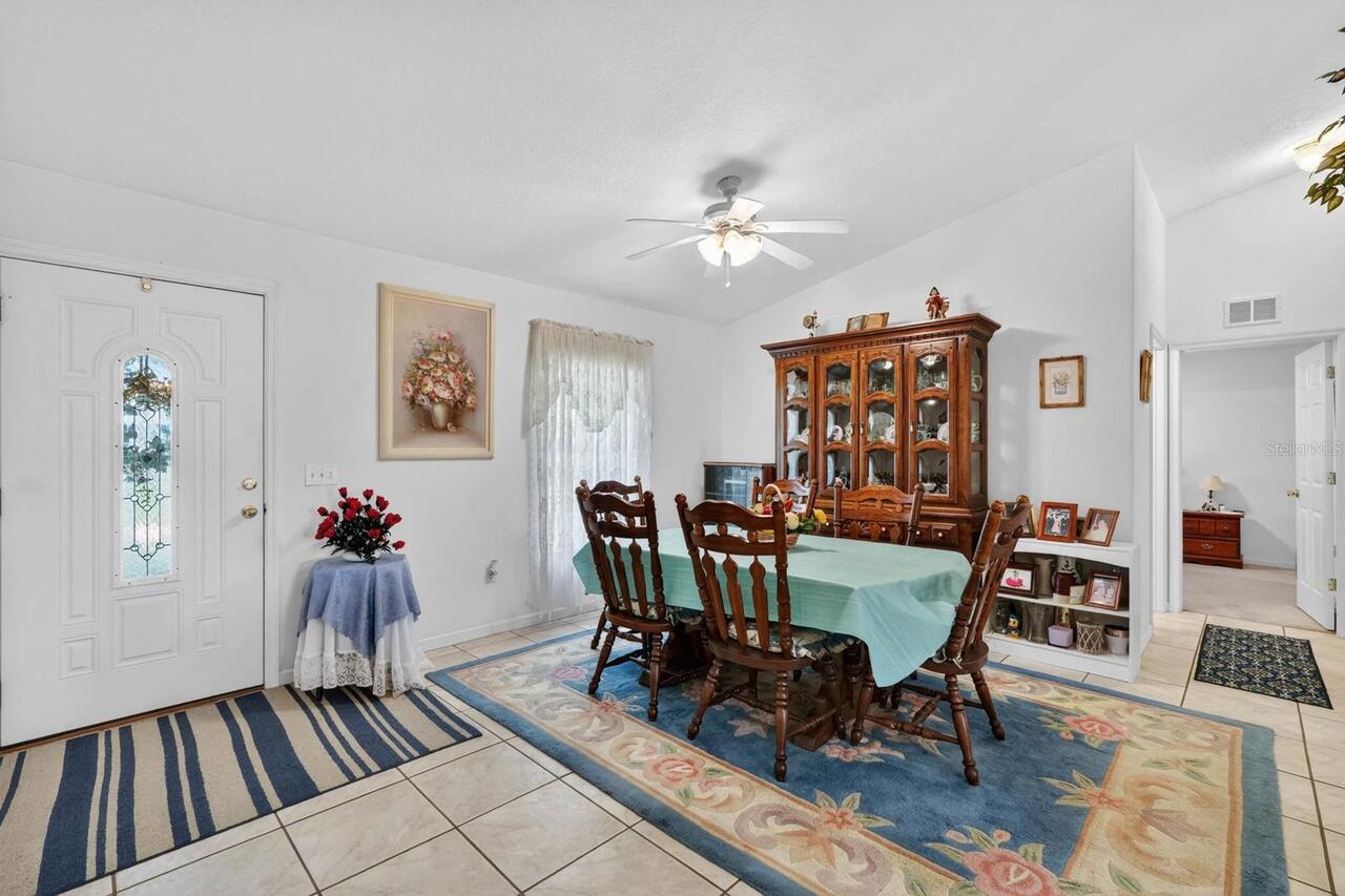 Listing Photo 6