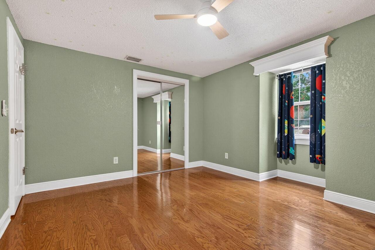 Listing Photo 32