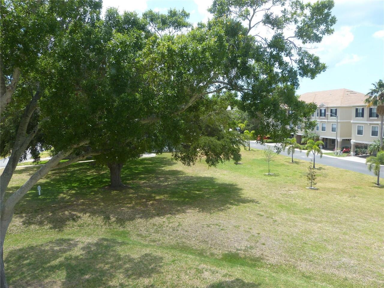 Listing Photo 43