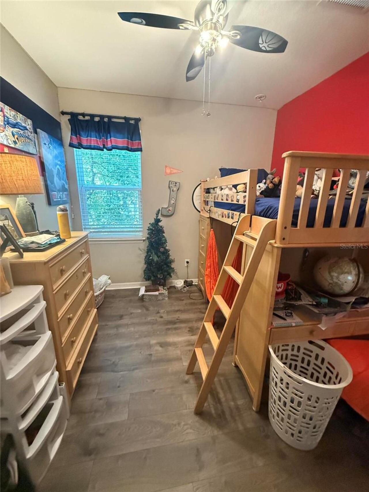 Listing Photo 15