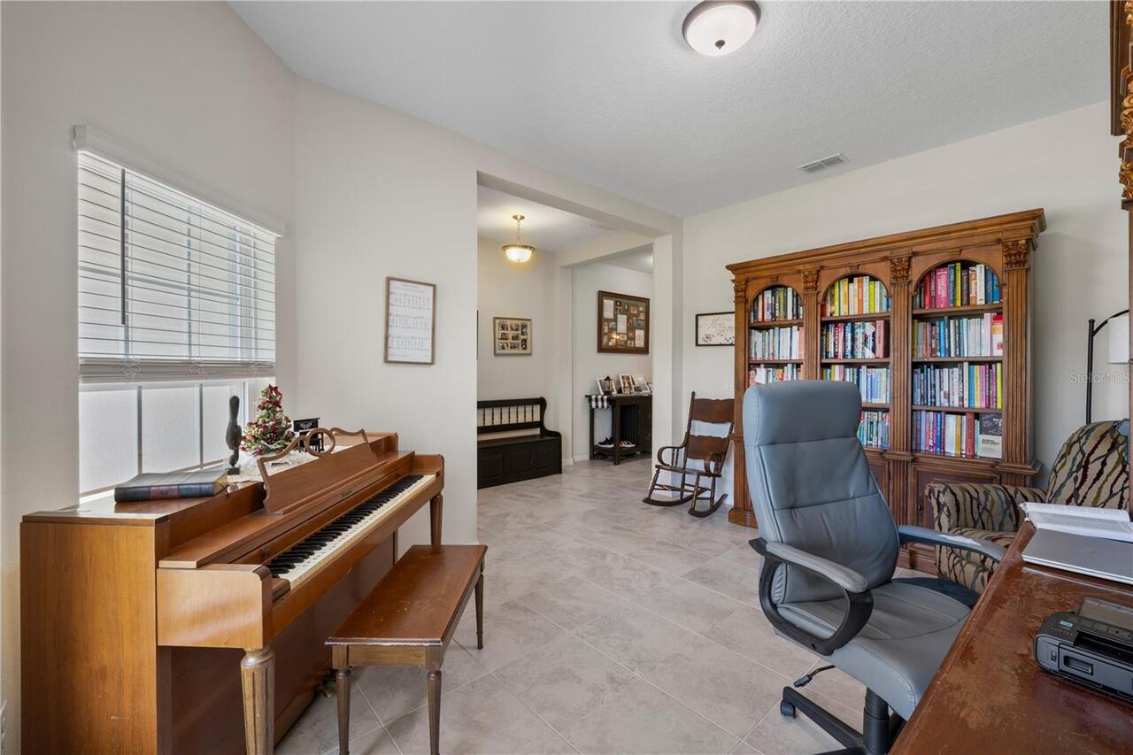 Listing Photo 10