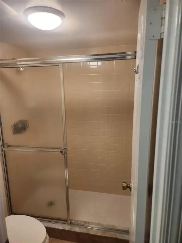 Listing Photo 10