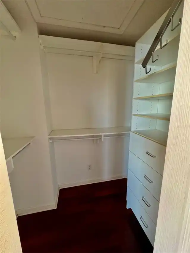 Listing Photo 38