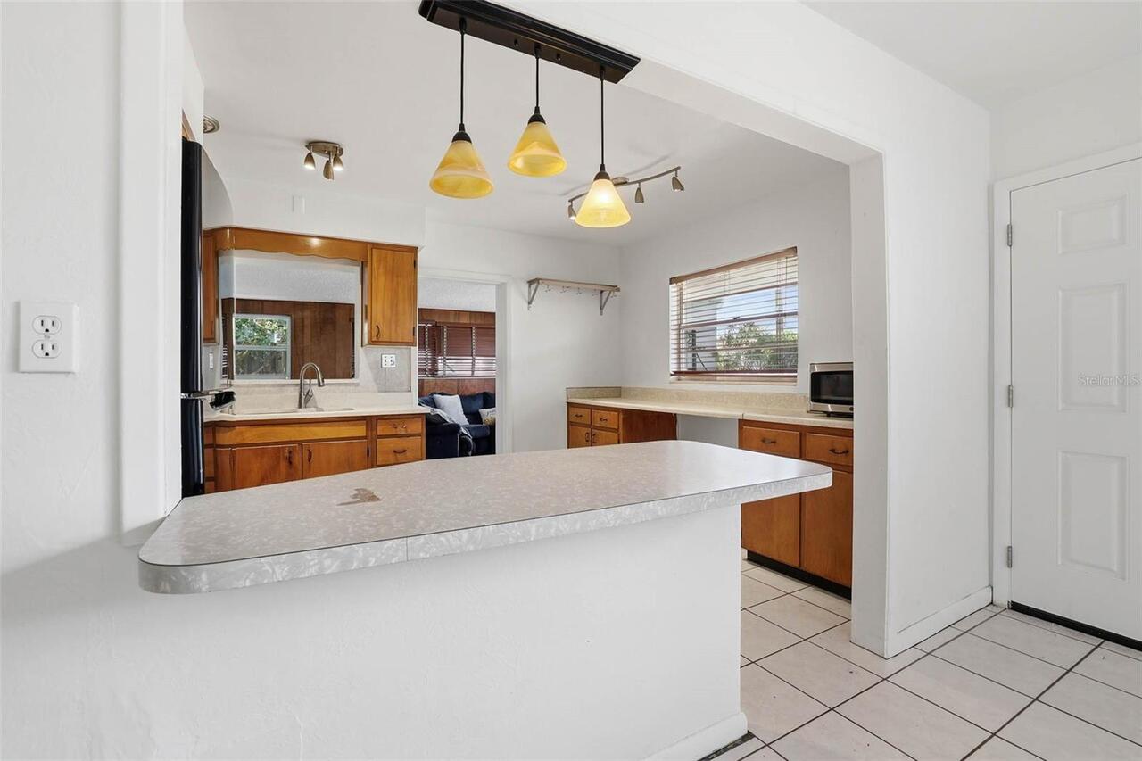 Listing Photo 10