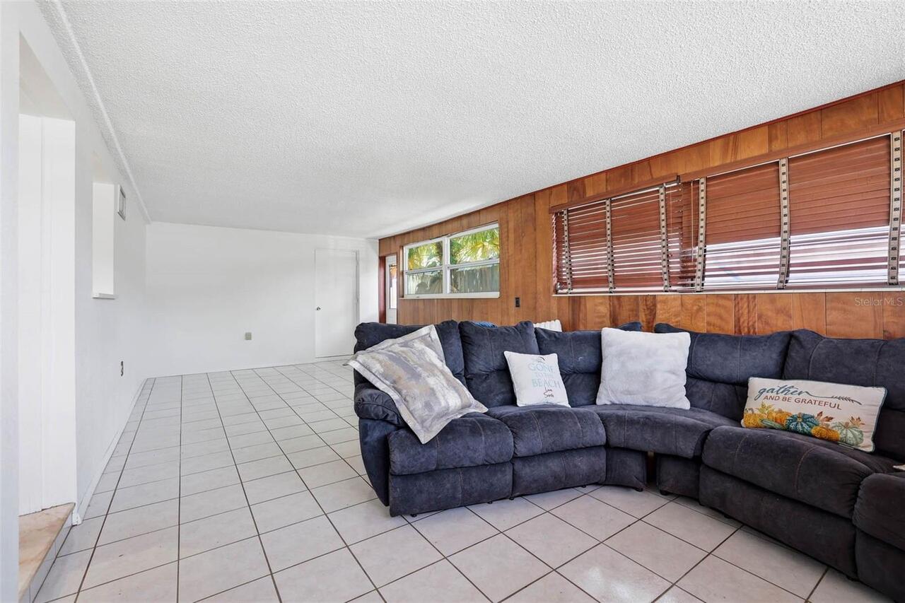 Listing Photo 13