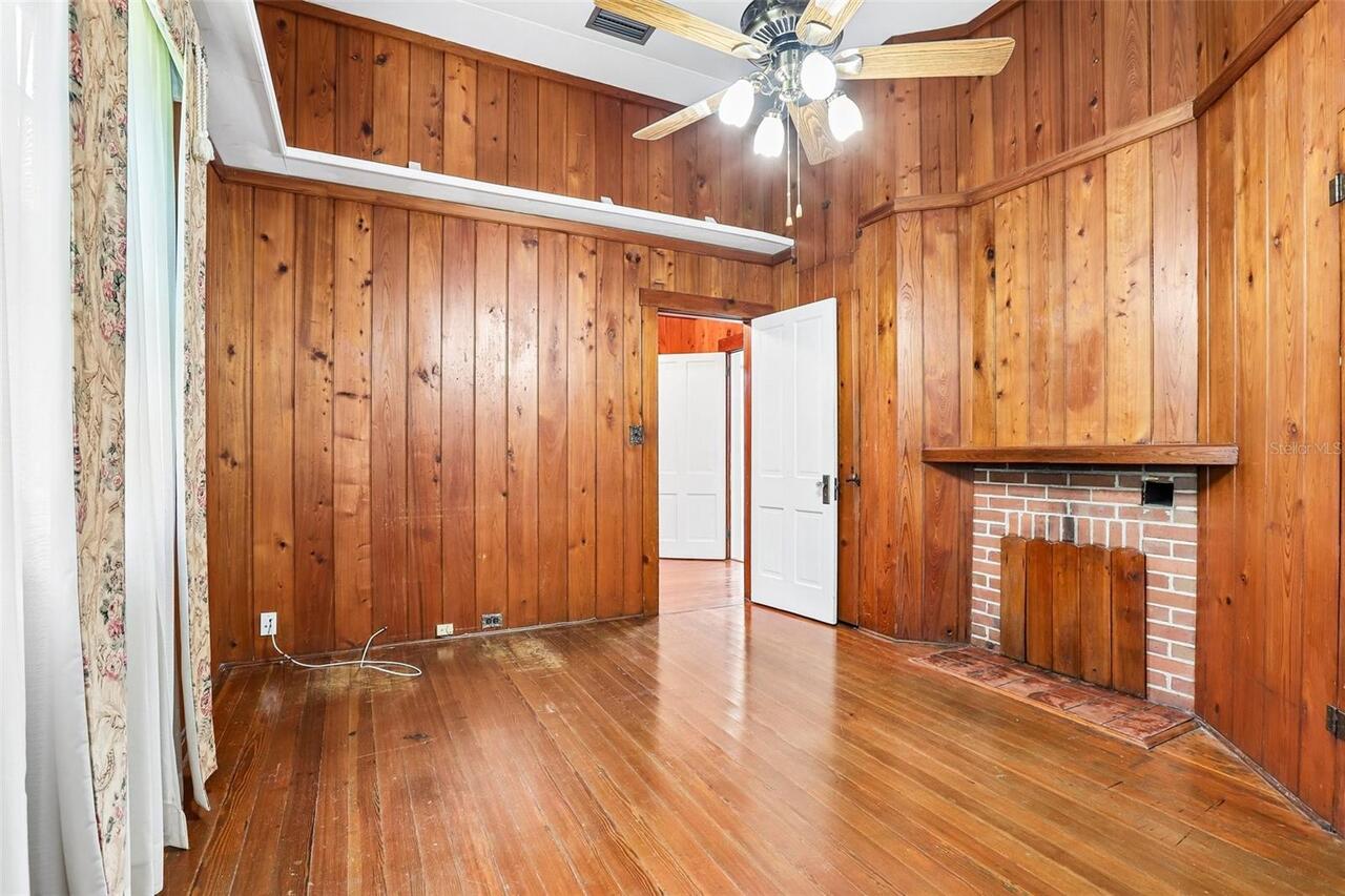 Listing Photo 15