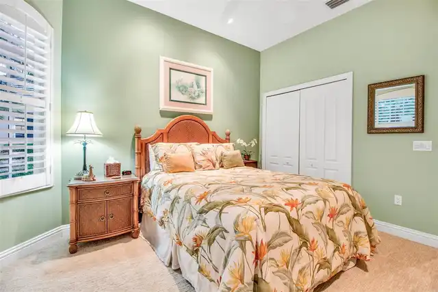 Listing Photo 33