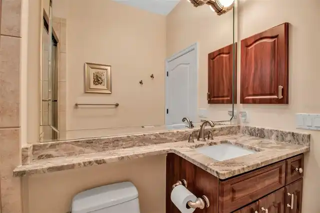 Listing Photo 35