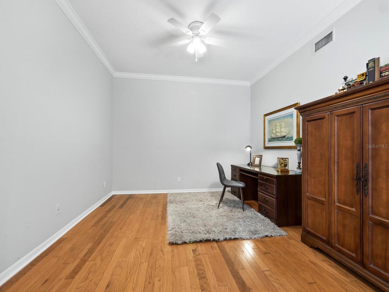 Listing Photo 34