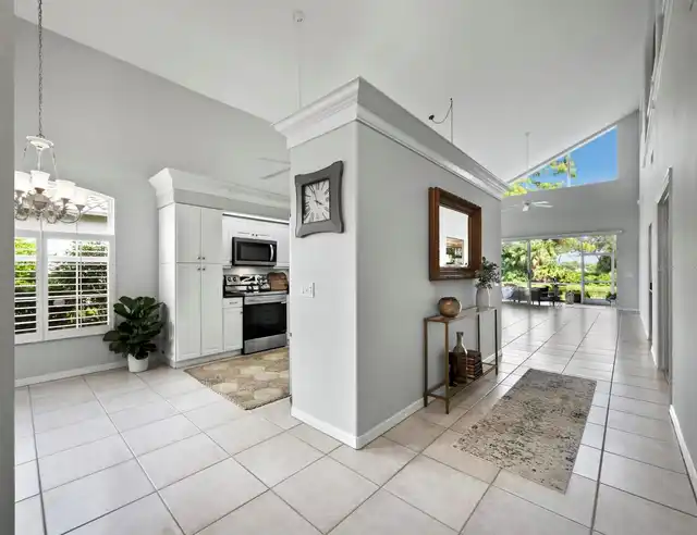 Listing Photo 23