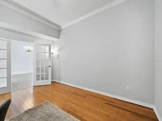 Listing Photo 33