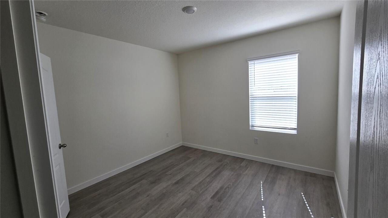 Listing Photo 24