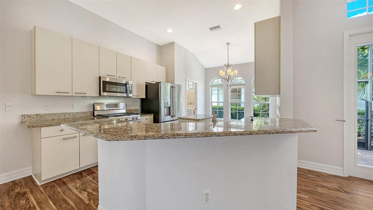 Listing Photo 15