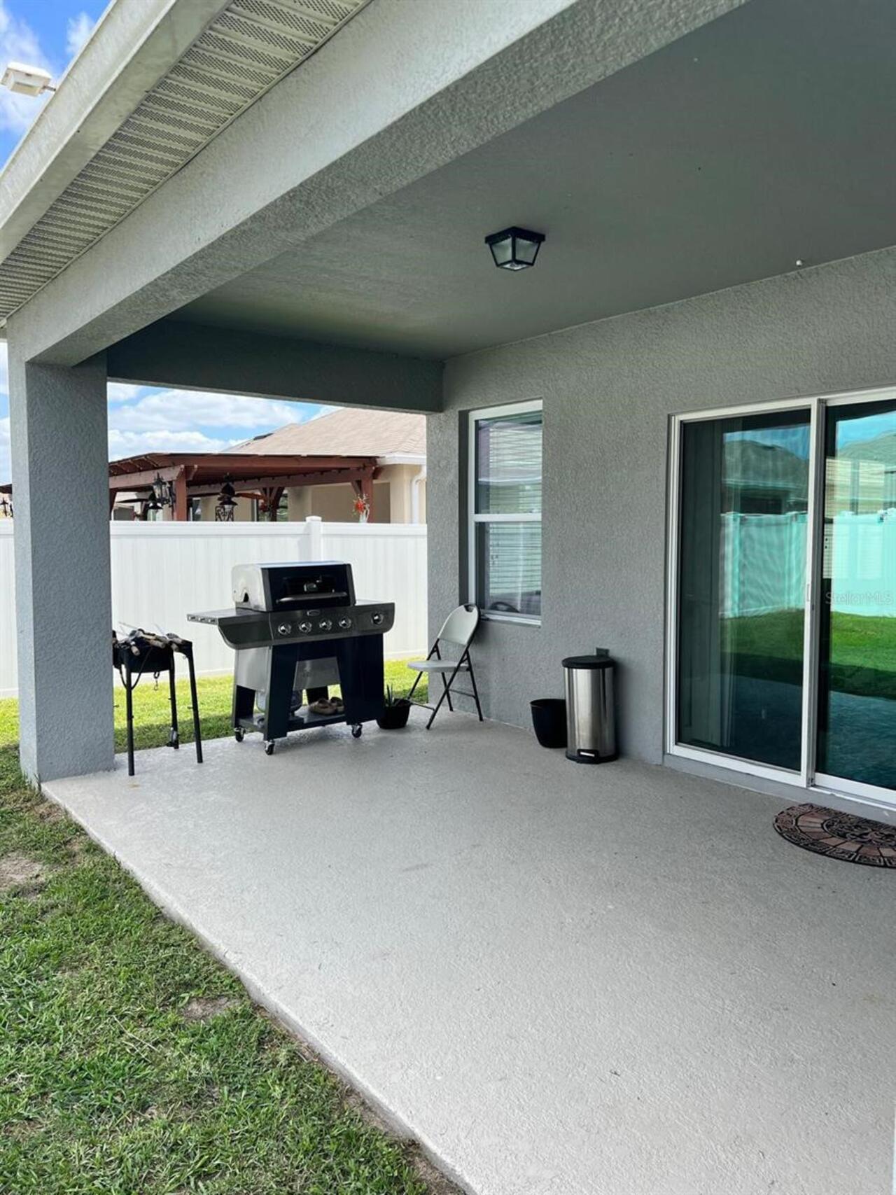 Listing Photo 17