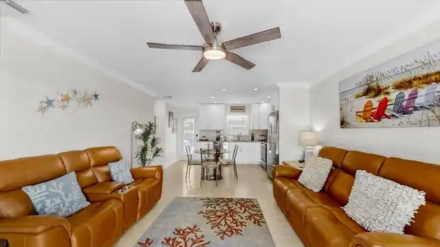 Listing Photo 14
