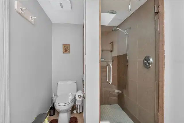 Listing Photo 43