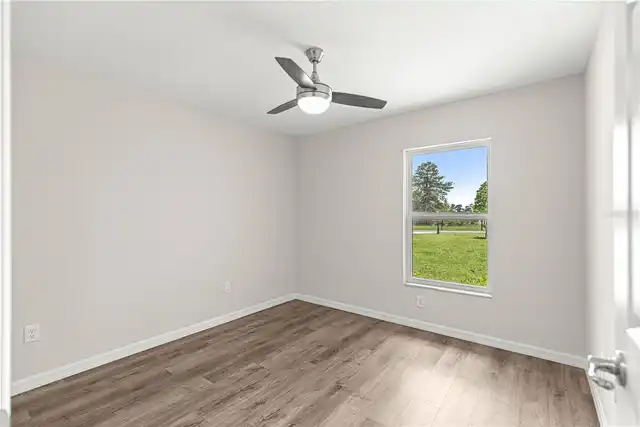 Listing Photo 33