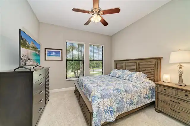 Listing Photo 38