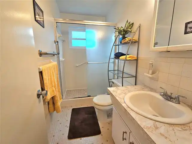 Listing Photo 23