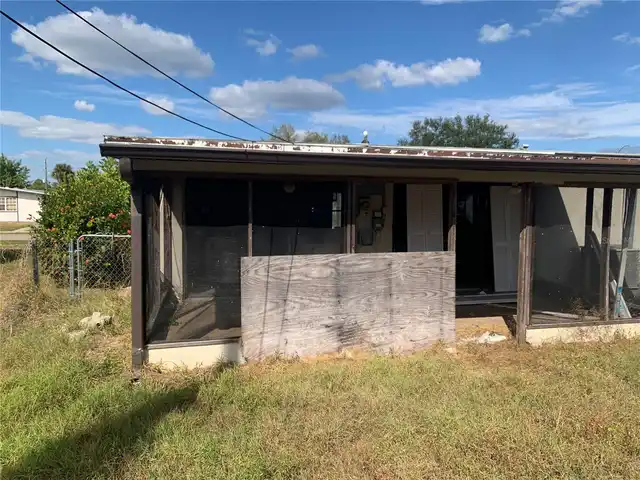 Listing Photo 8