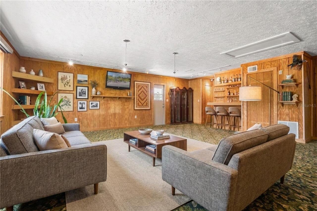 Listing Photo 21