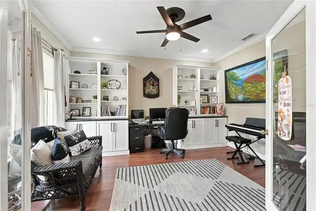 Listing Photo 6