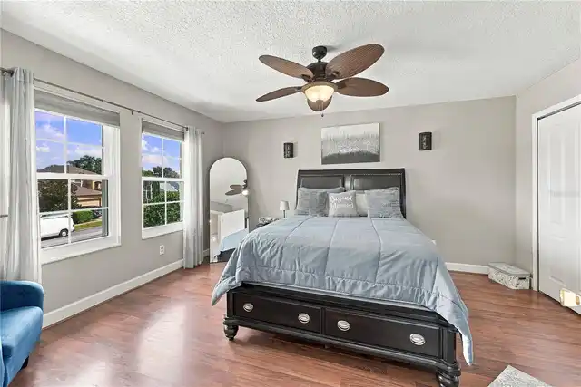 Listing Photo 7