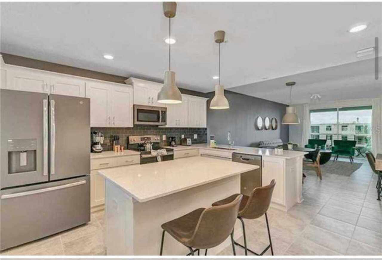 Listing Photo 11