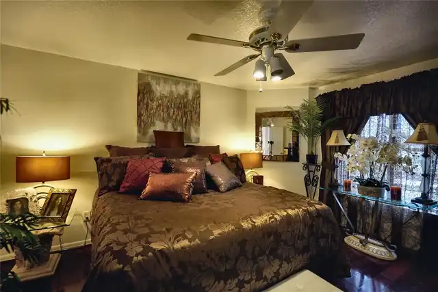 Listing Photo 20