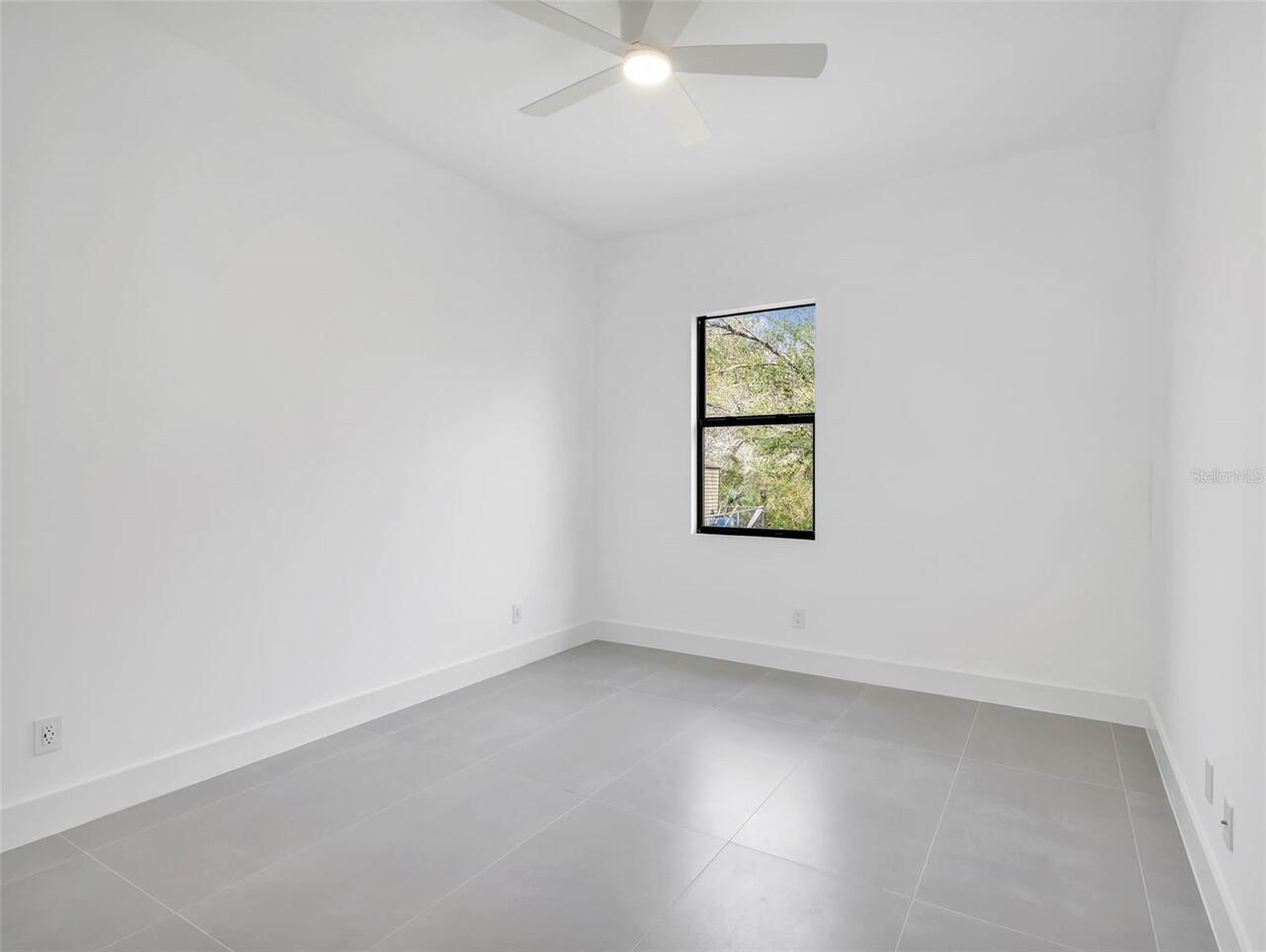 Listing Photo 24