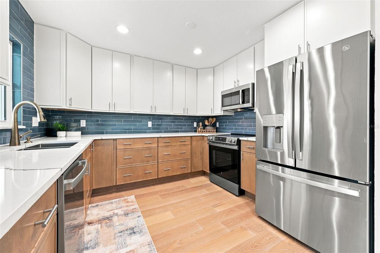 Listing Photo 10