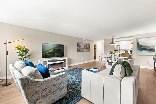 Listing Photo 15