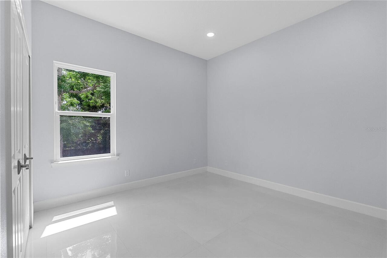 Listing Photo 24