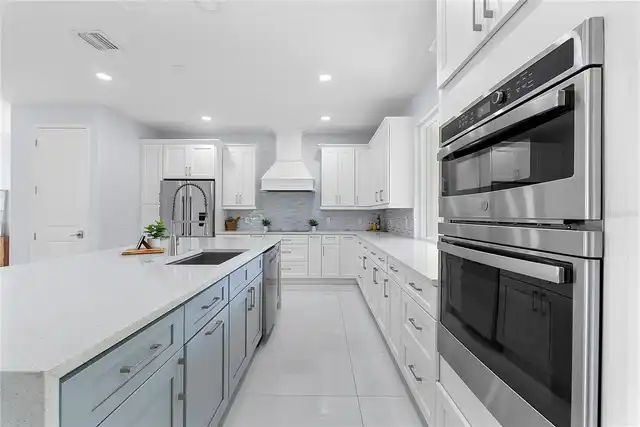 Listing Photo 8