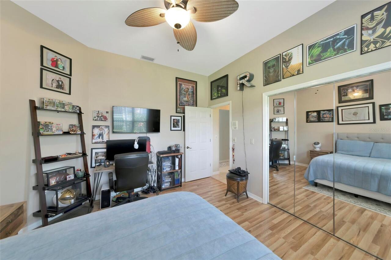 Listing Photo 20
