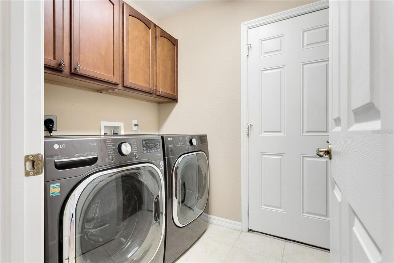 Listing Photo 12