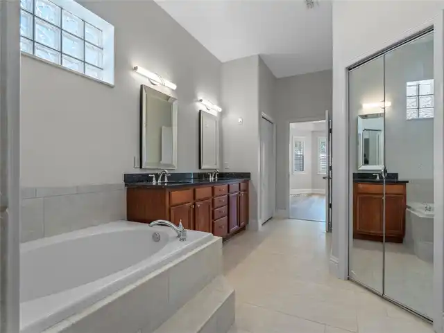 Listing Photo 27