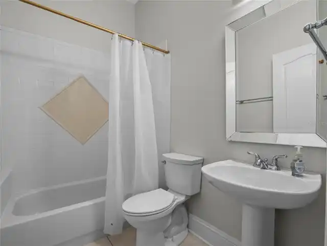 Listing Photo 32