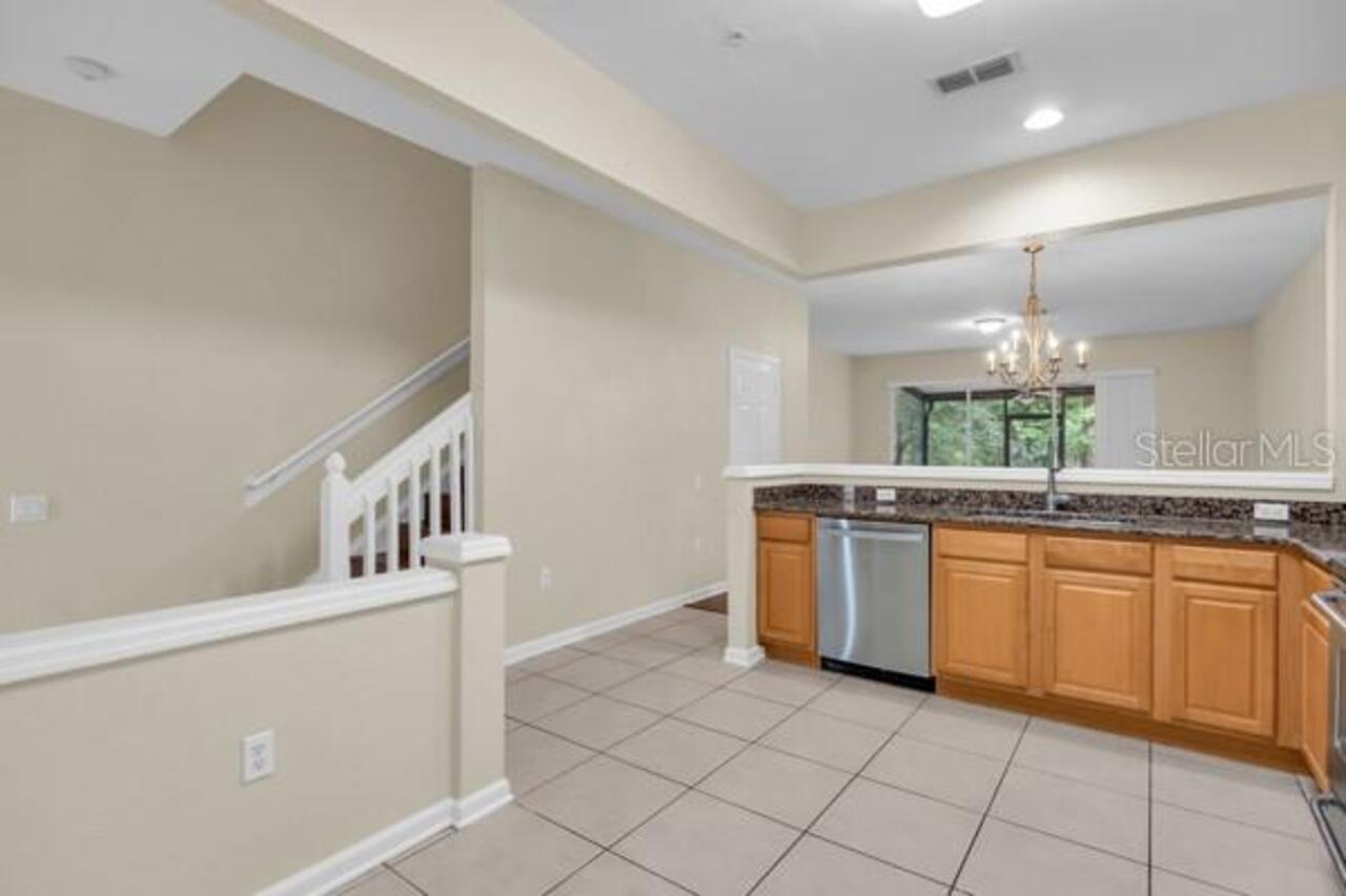 Listing Photo 7