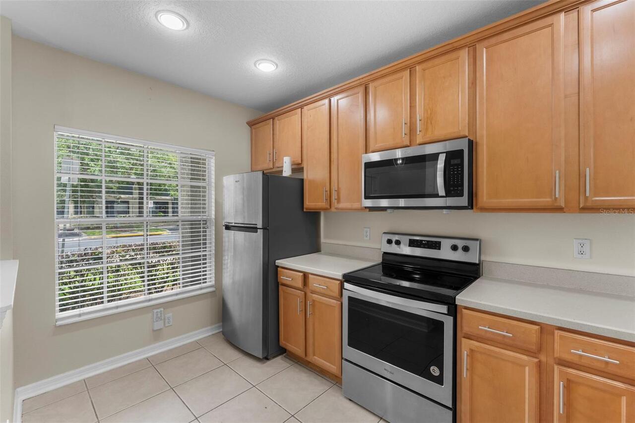 Listing Photo 11