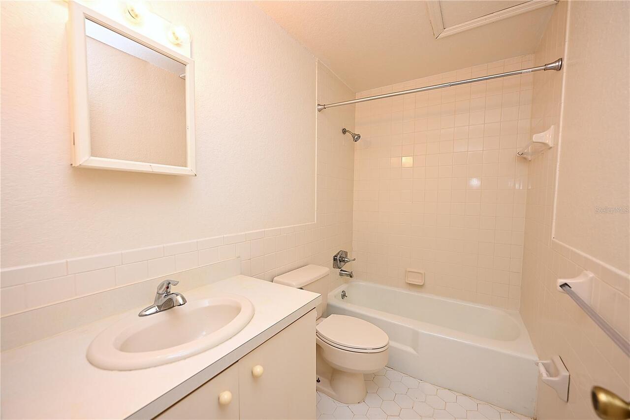 Listing Photo 13