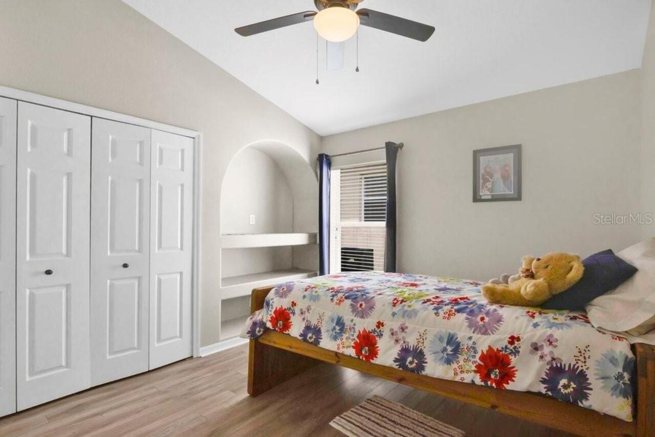 Listing Photo 18