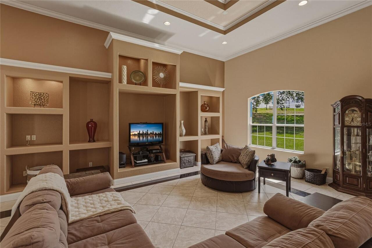 Listing Photo 17