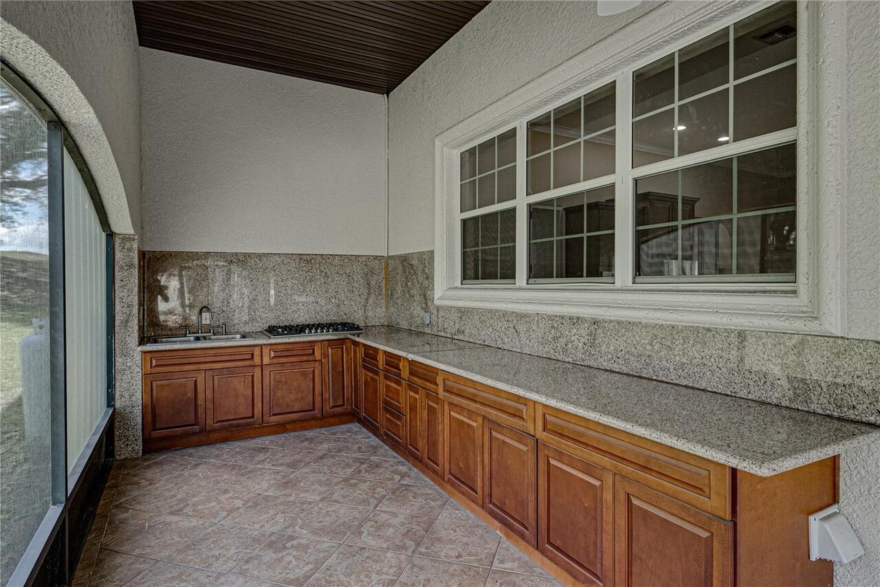 Listing Photo 37